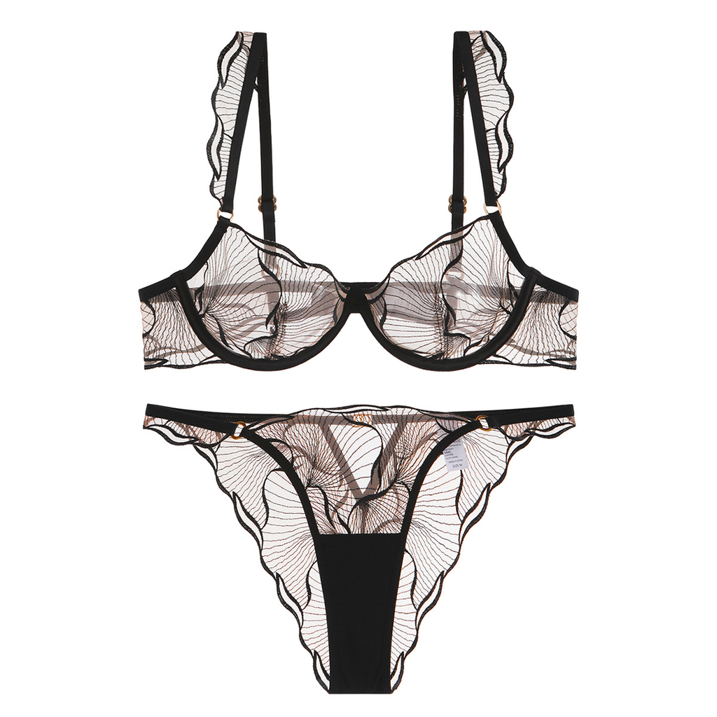 Conjunto de Lingerie Francesa em Renda Bordada — Ultra-fina e Sedutora